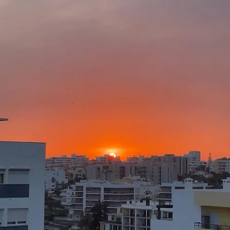 Azul No Coracao Da Da Rocha Portimão